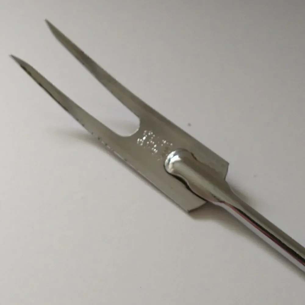 Vintage‎ FOLEY Meat Fork Chrome Plated Carving Serving Black Handle USA Retro